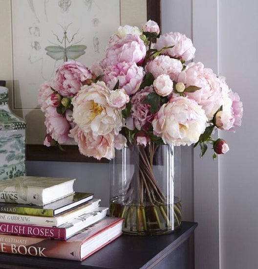 How to Create a Peony-Inspired Bedroom？